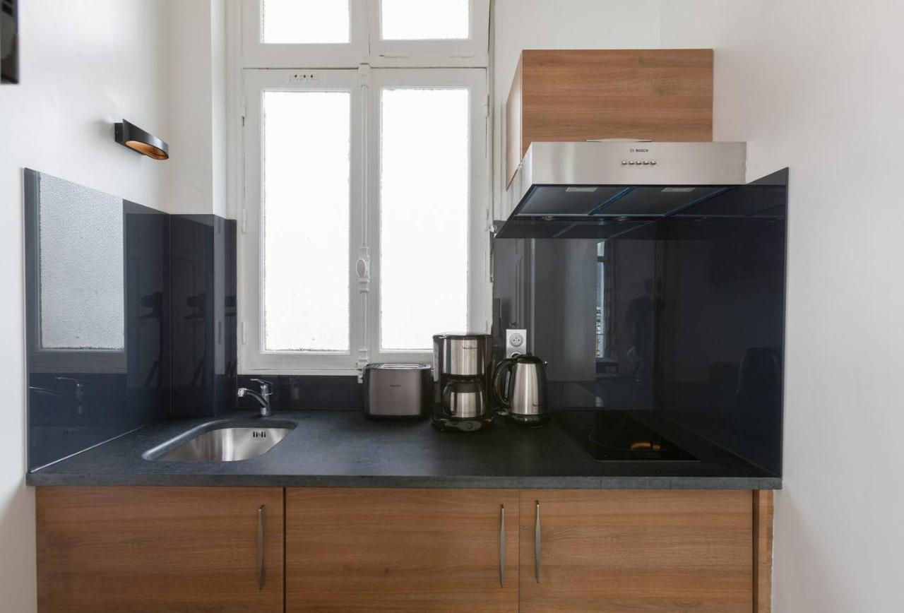 Appartement Champs Elysees Párizs Kültér fotó